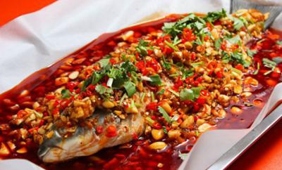  成都烤魚的做法配方哪家正宗，在哪里可以學(xué)習(xí)烤魚技術(shù)?