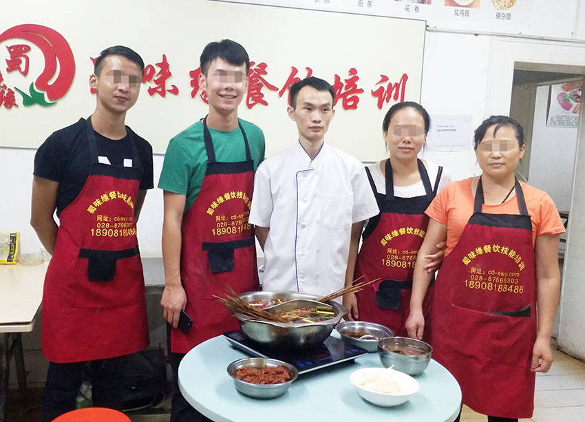 成都串串香培訓(xùn)多少錢？培訓(xùn)成都串串技術(shù)怎么樣？