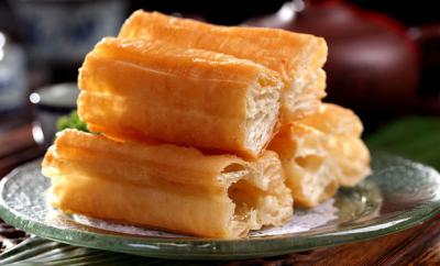 早餐油條制作 學習油條技術(shù)要多久