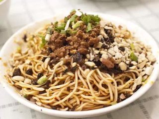 成都面食培訓(xùn)：特色宜賓燃面你學(xué)到了嗎？