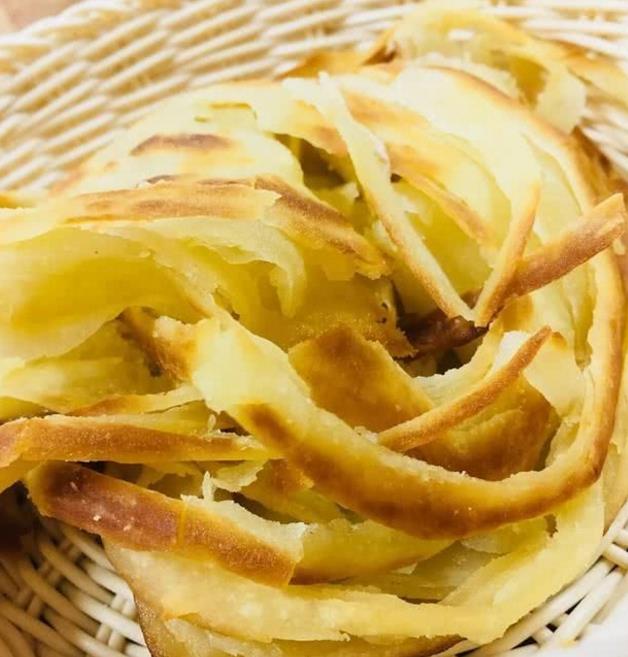 手抓餅的最簡(jiǎn)單做法，酥脆可口簡(jiǎn)單美味！