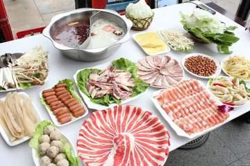 秋天到了，學(xué)學(xué)這5款火鍋湯底的做法吧！