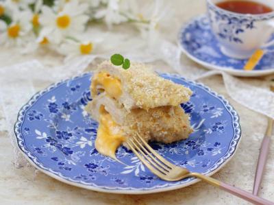 又香又酥，咬一口還爆漿，包你吃過(guò)還想吃