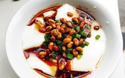 學做豆腐腦找哪家好？特色小吃豆腐腦怎么做？
