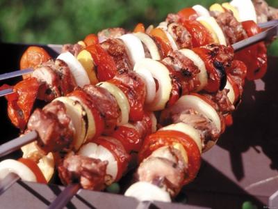 西昌火盆燒烤培訓哪家好？傳統(tǒng)烤制嫩香適口