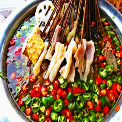 成都正宗缽缽雞培訓(xùn),學(xué)員在實(shí)踐中學(xué)會