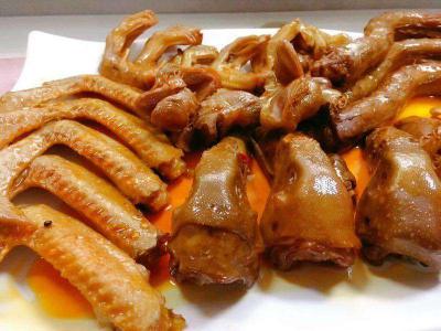 成都現(xiàn)撈鹵菜技術(shù)培訓(xùn)哪里好？名師一對(duì)一教學(xué)模式