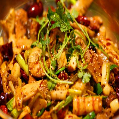 成都特色干鍋技術(shù)培訓(xùn)哪家好？采用滾動(dòng)式教學(xué)方式