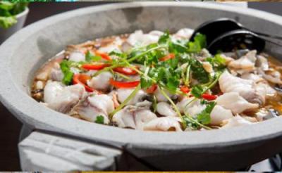  四川石鍋魚技術(shù)培訓(xùn)多少錢？掌握每種原料的烹飪方法