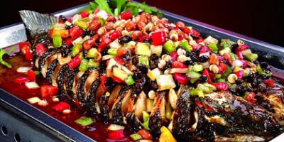 四川烤魚小吃技術(shù)培訓(xùn)多少錢？烤魚紅油的調(diào)制