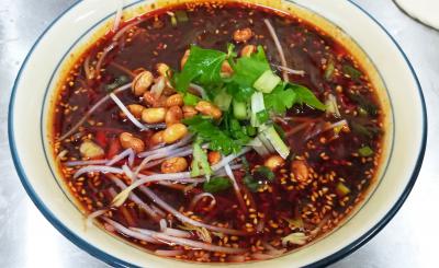  四川手工酸辣粉技術(shù)做法哪里靠譜？完全能夠獨(dú)立開店