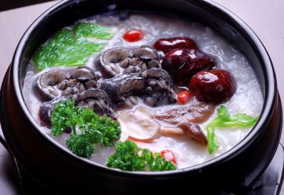 四川養(yǎng)生粥技術(shù)培訓(xùn)學(xué)校哪里好？配方與熬制方法