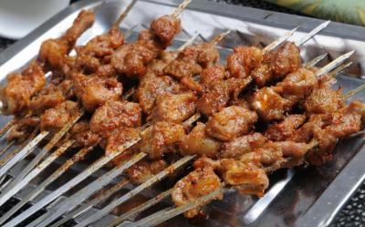 四川燒烤技術(shù)培訓(xùn)班哪里一對(duì)一？小吃技術(shù)創(chuàng)業(yè)服務(wù)