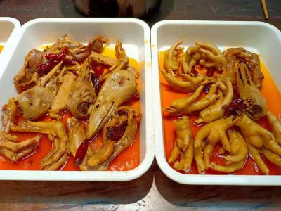 麻辣鹵菜技術(shù)培訓(xùn)班哪里正宗？手把手教學(xué)方式