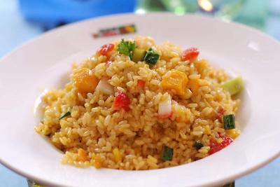 四川炒飯技術(shù)培訓(xùn)哪里好？采用理論和實踐結(jié)合