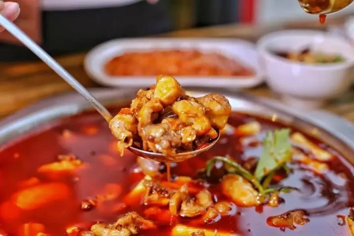 成都鹵水串串技術(shù)培訓(xùn)哪家好？成都辣鹵技術(shù)培訓(xùn)班