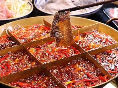 火鍋技術(shù)培訓(xùn)學(xué)校哪里排名好？