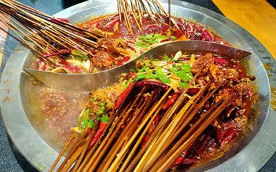 想學(xué)正宗火鍋串串技術(shù)哪里好？