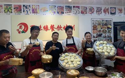 想學(xué)包子早餐技術(shù)哪里可以學(xué)？