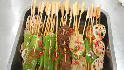 成都哪里可以學(xué)串串香技術(shù)?火鍋串串培訓(xùn)去哪里好？