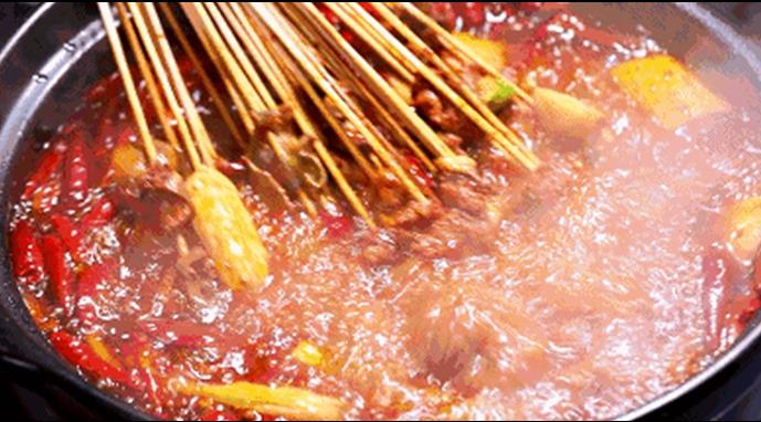 串串香培訓(xùn)一般學(xué)費(fèi)多少？成都冷鍋串串培訓(xùn)哪里好？