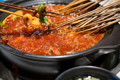 火鍋串串培訓(xùn)去哪里學(xué)最好？成都街邊擺攤小吃培訓(xùn)