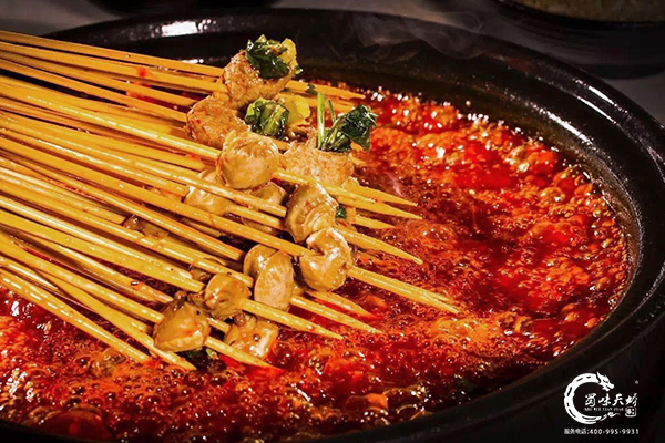 培訓(xùn)成都串串班哪家好？串串香培訓(xùn)學(xué)校哪里好？