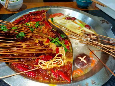 成都串串培訓(xùn)機(jī)構(gòu)如何選擇？培訓(xùn)成都串串好做嗎?