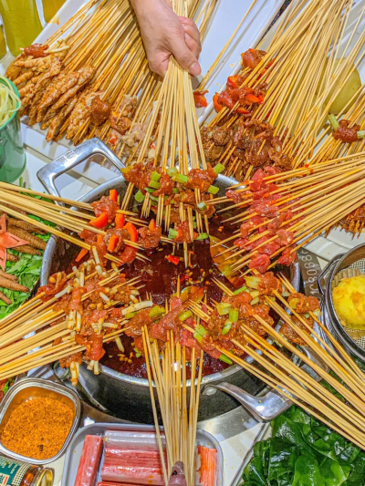 成都串串香培訓(xùn)學(xué)校哪家好？學(xué)做串串香技術(shù)培訓(xùn)