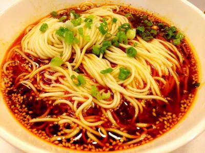 冒菜培訓(xùn)班一般多少錢？培訓(xùn)冒菜技術(shù)中心