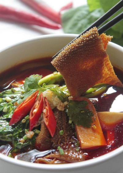 專業(yè)培訓(xùn)冒菜技術(shù)哪家好？冒菜制作培訓(xùn)費(fèi)用解析