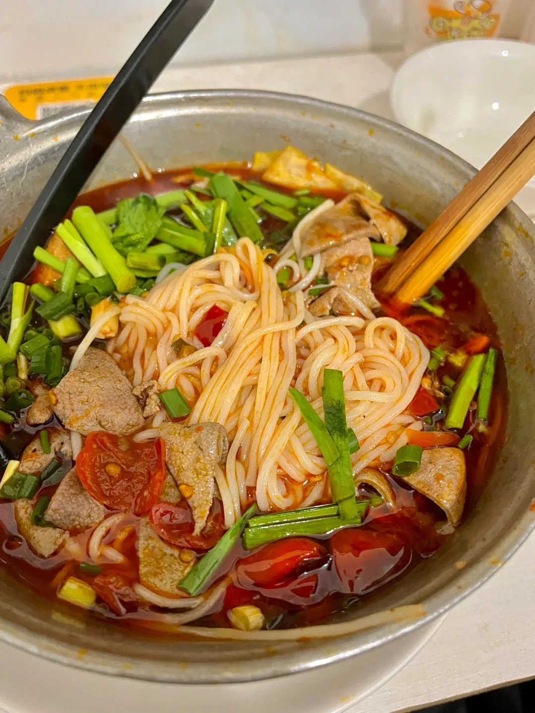 泡椒米線(xiàn)技術(shù)培訓(xùn)哪里學(xué)？泡椒米線(xiàn)技術(shù)培訓(xùn)