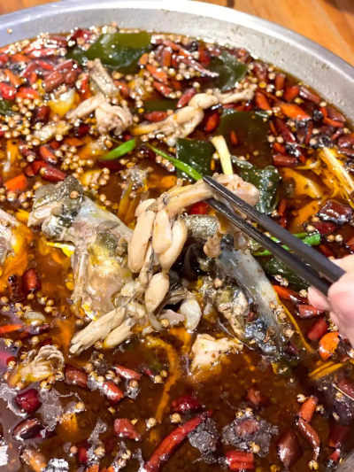 美蛙魚頭火鍋技術(shù)培訓(xùn)班哪家好？飄味緣培訓(xùn)學(xué)校