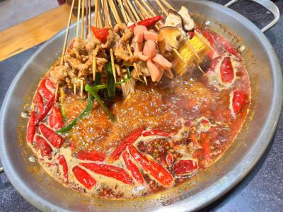 小郡肝串串技術(shù)培訓(xùn)學(xué)校哪家好？深度解析飄味緣培訓(xùn)的獨(dú)特優(yōu)勢