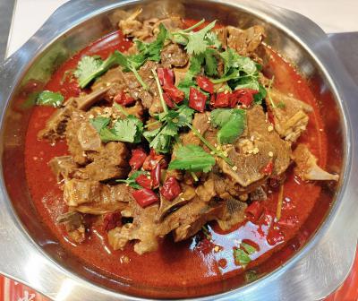 正宗羊蝎子火鍋技術(shù)培訓(xùn)哪家好？探尋飄味緣餐飲培訓(xùn)的卓越之道