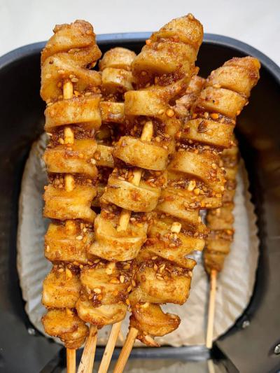 烤面筋技術(shù)培訓(xùn)機(jī)構(gòu)哪家好？飄味緣小吃培訓(xùn)學(xué)校深度解析