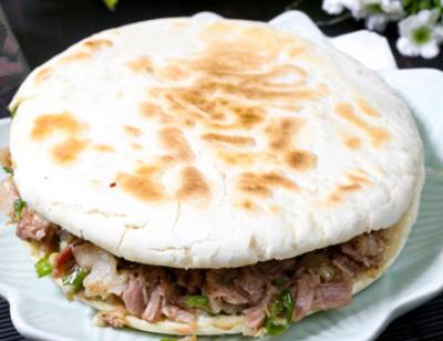 肉夾饃技術(shù)培訓(xùn)內(nèi)容有哪些？飄味緣老潼關(guān)肉夾饃技術(shù)培訓(xùn)